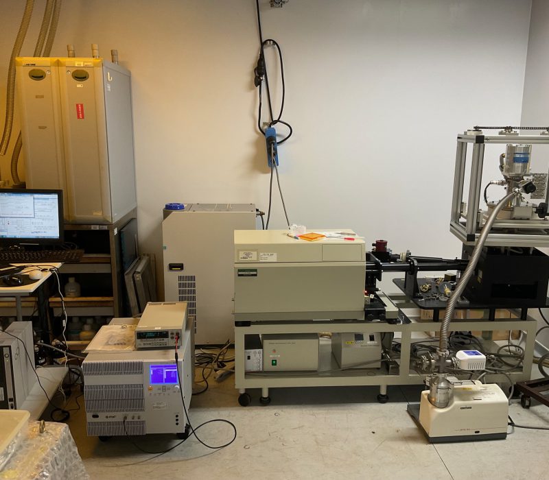 赤外磁気円偏光二色性(MCD)分光装置